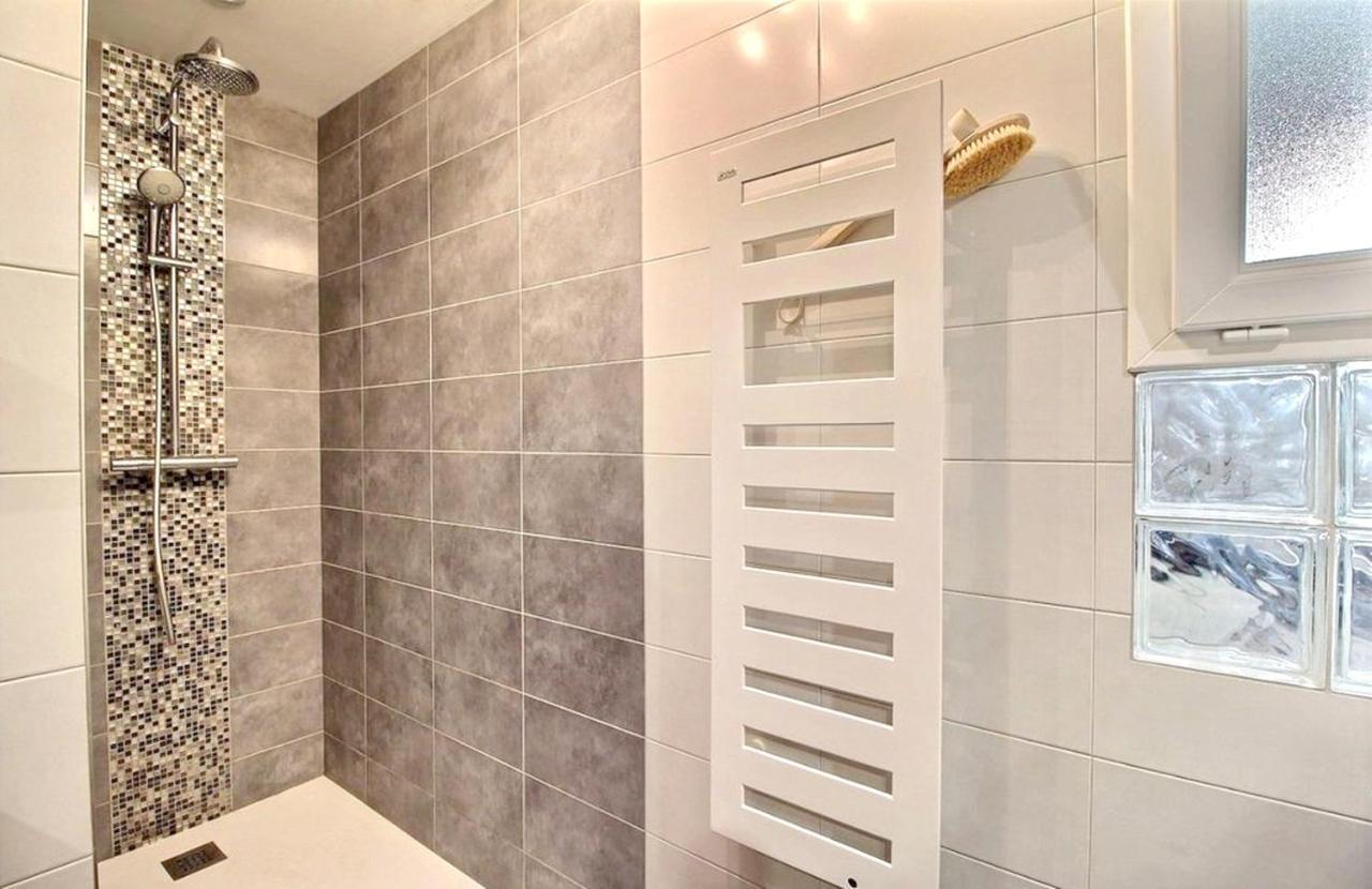 Maison Spacieuse A Plougonven Avec Jacuzzi Et Jardin מראה חיצוני תמונה